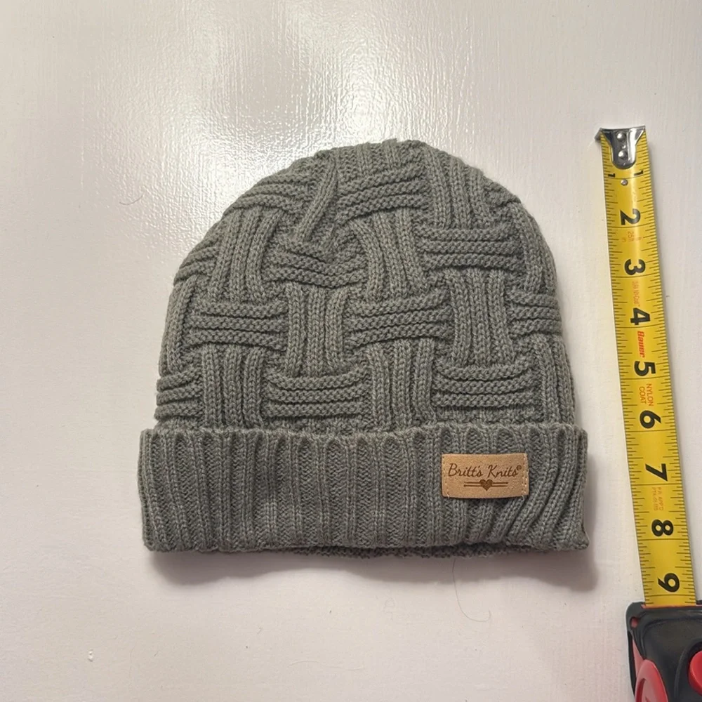 Britt’s Knits Gray Beanie-See Photos
